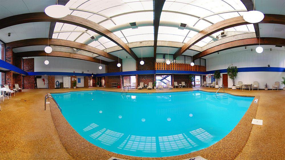 Comfort Inn Airport Манчестър Екстериор снимка