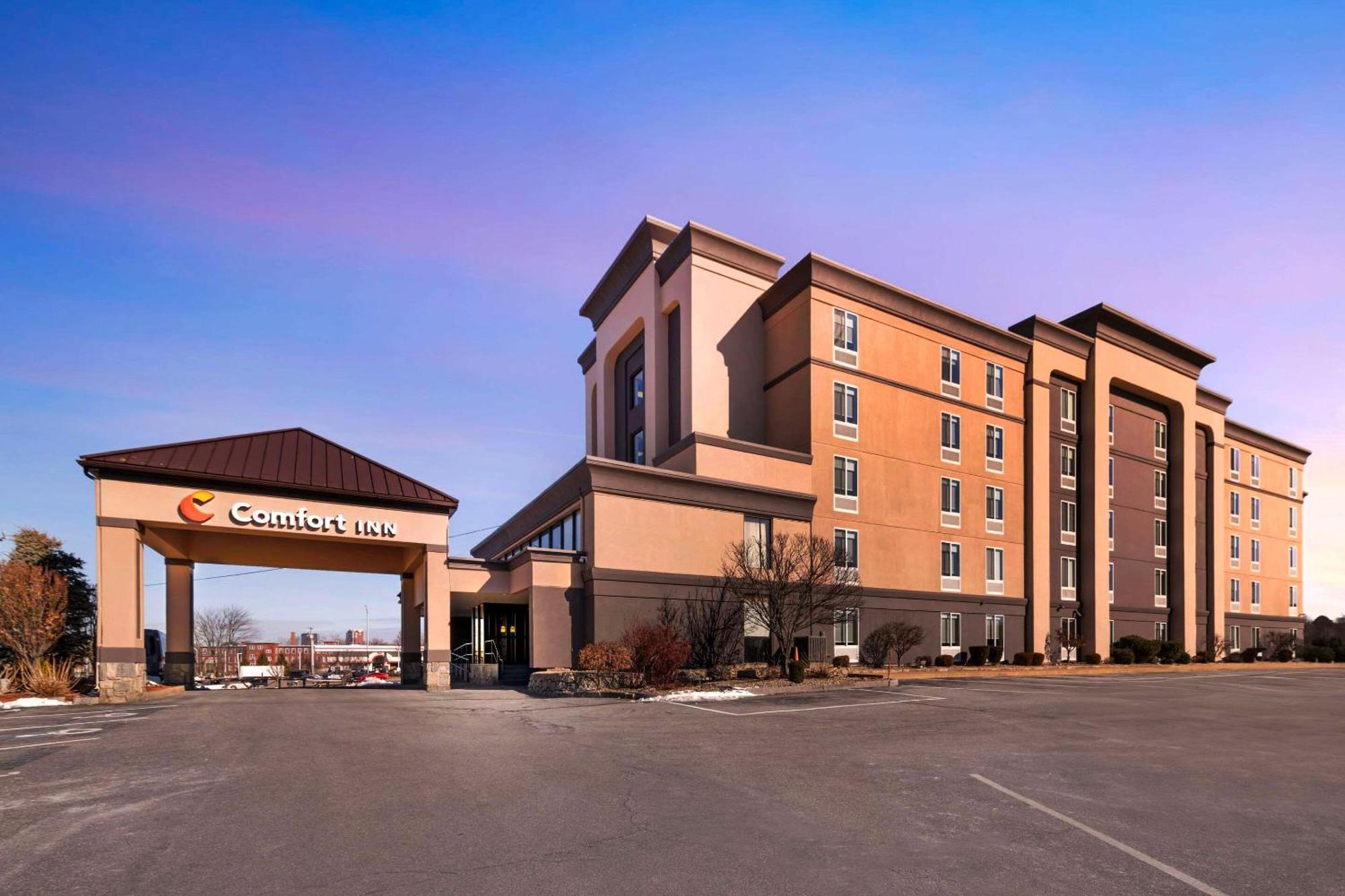 Comfort Inn Airport Манчестър Екстериор снимка