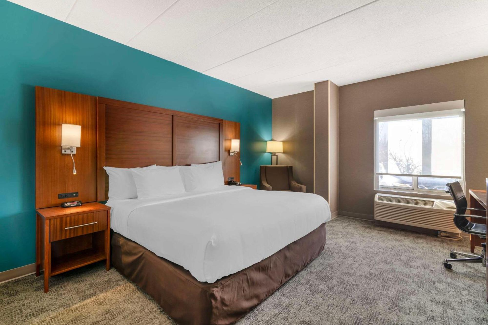 Comfort Inn Airport Манчестър Екстериор снимка